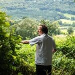 Foraging for a restaurant sustainably