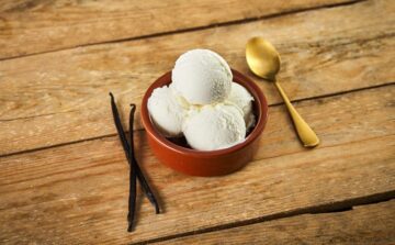 CR SOFT SCOOP ICE CREAM WHITE VANILLA
