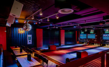 DUCK PIN BOWLING