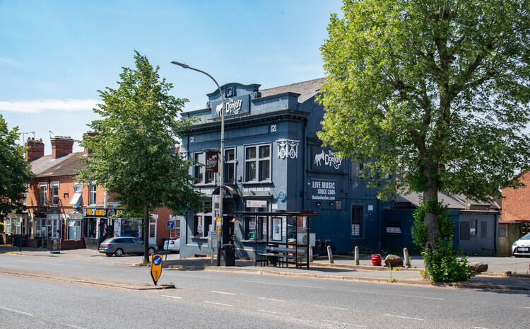 The Donkey, Leicester