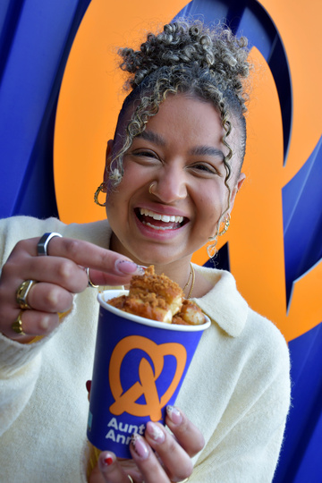 Auntie Anne’s Cardiff